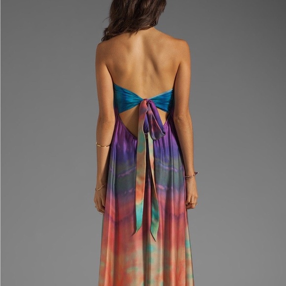 Conch Tie Back Strapless Maxi-Turk Sunset
TWELFTH STREET BY CYNTHIA VINCENT - Picture 1 of 9
